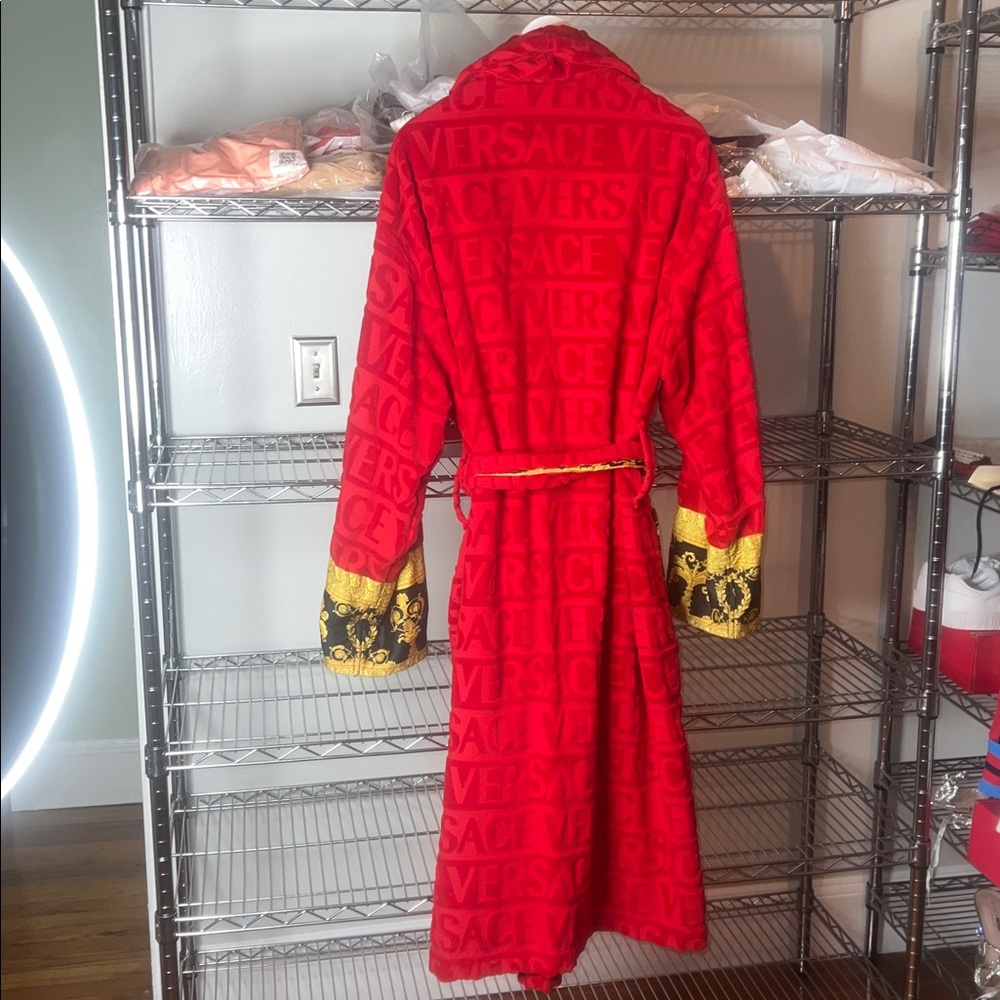 I Baroque Bathrobe - Versace - image 7
